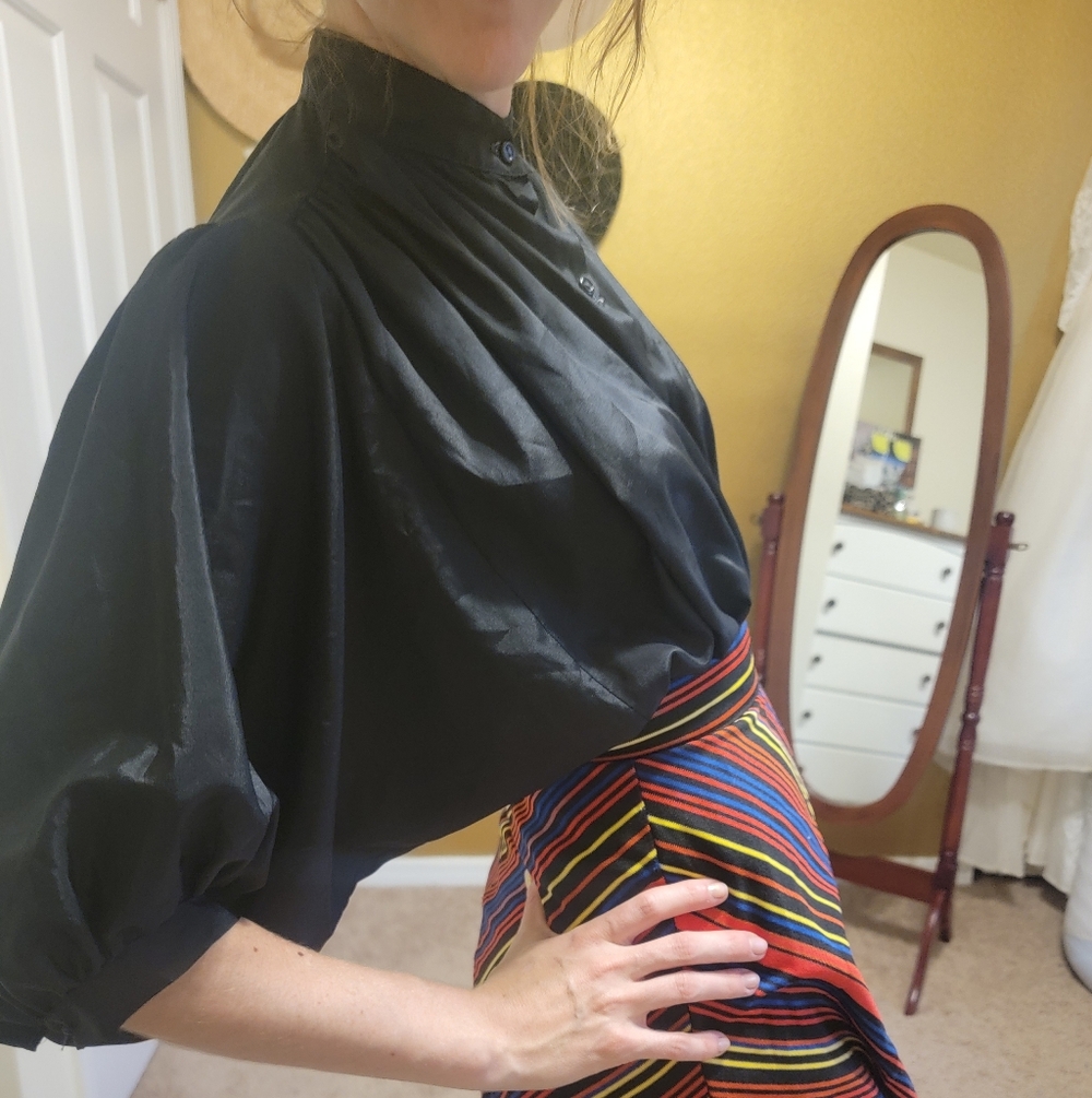 *Vintage Black Oversized Blouse - Picture 5 of 8
